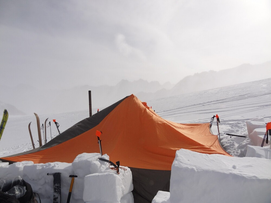 Палатка-шатер Век Тикси-6 двухслойная